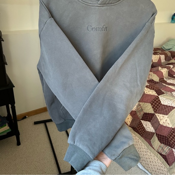 Comfrt Gray Hoodie Sweatshirt Medium - Picture 3 of 7